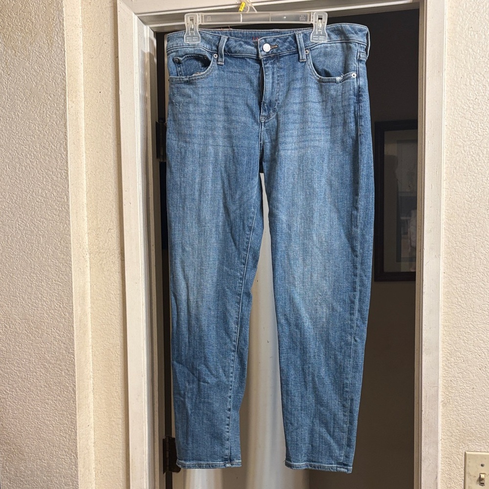Lucky Brand Light Blue Straight Leg Jeans